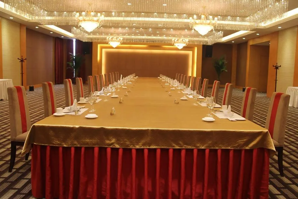 *****  New Century Grand Hotel Luohe China